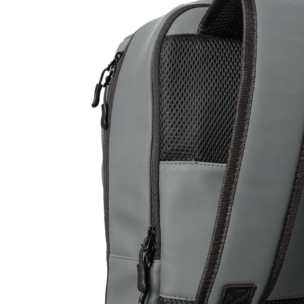 Flow Backpack